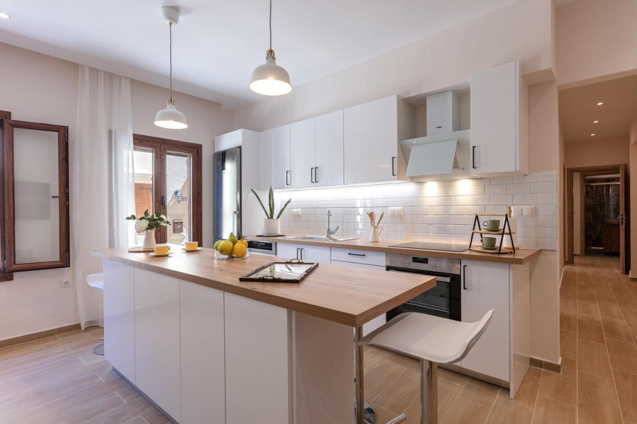 The Old Town Gem Apartment Rethymno  Bagian luar foto