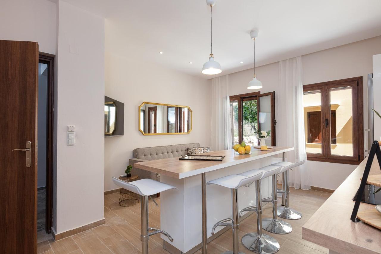 The Old Town Gem Apartment Rethymno  Bagian luar foto