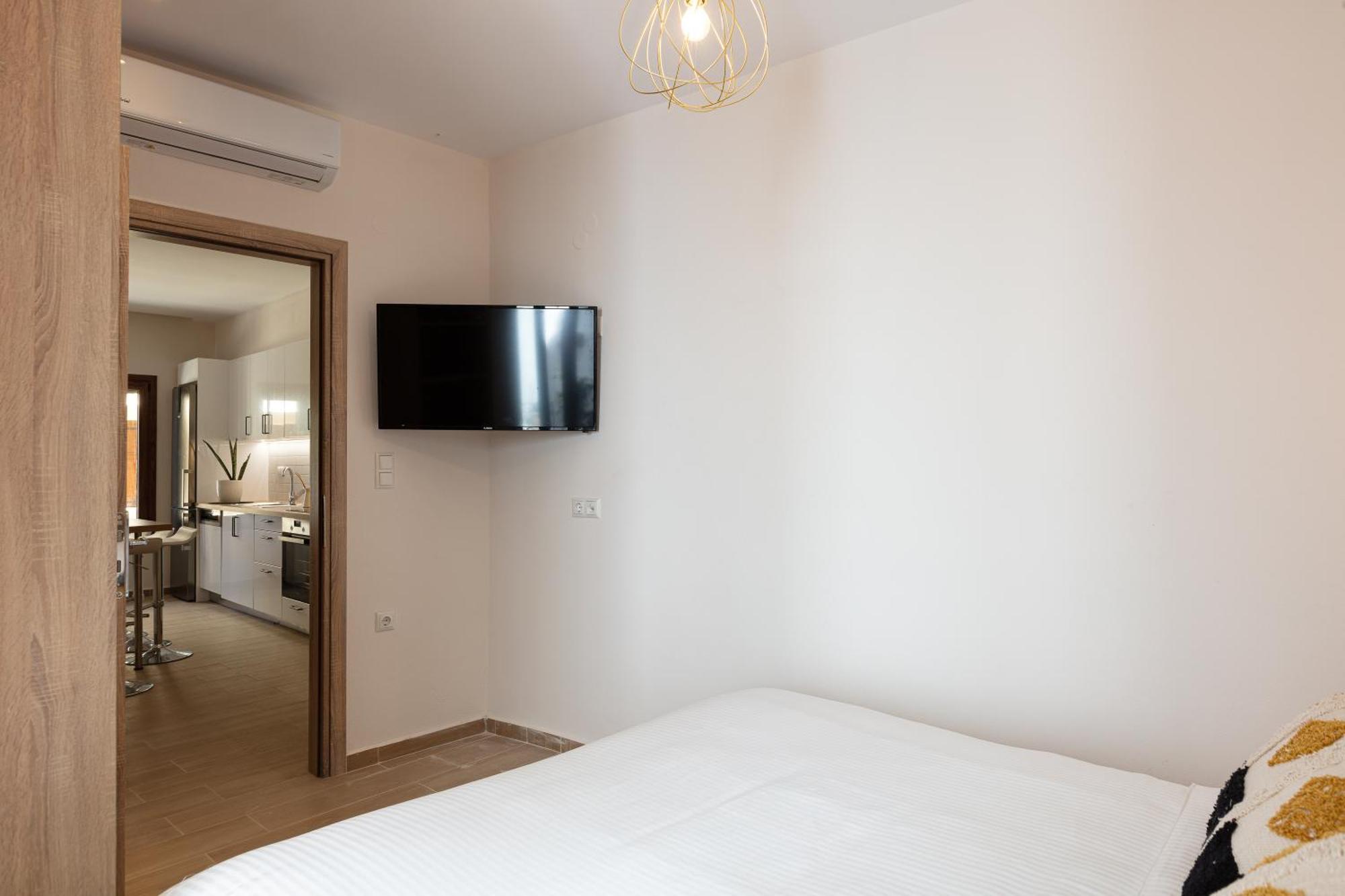 The Old Town Gem Apartment Rethymno  Bagian luar foto