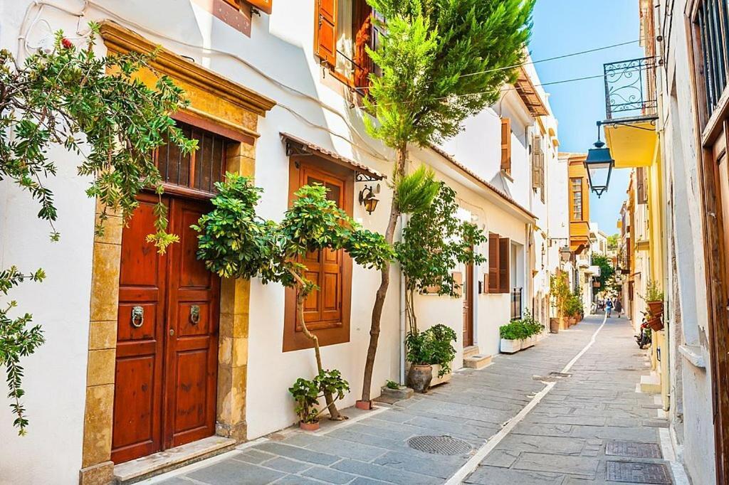The Old Town Gem Apartment Rethymno  Bagian luar foto